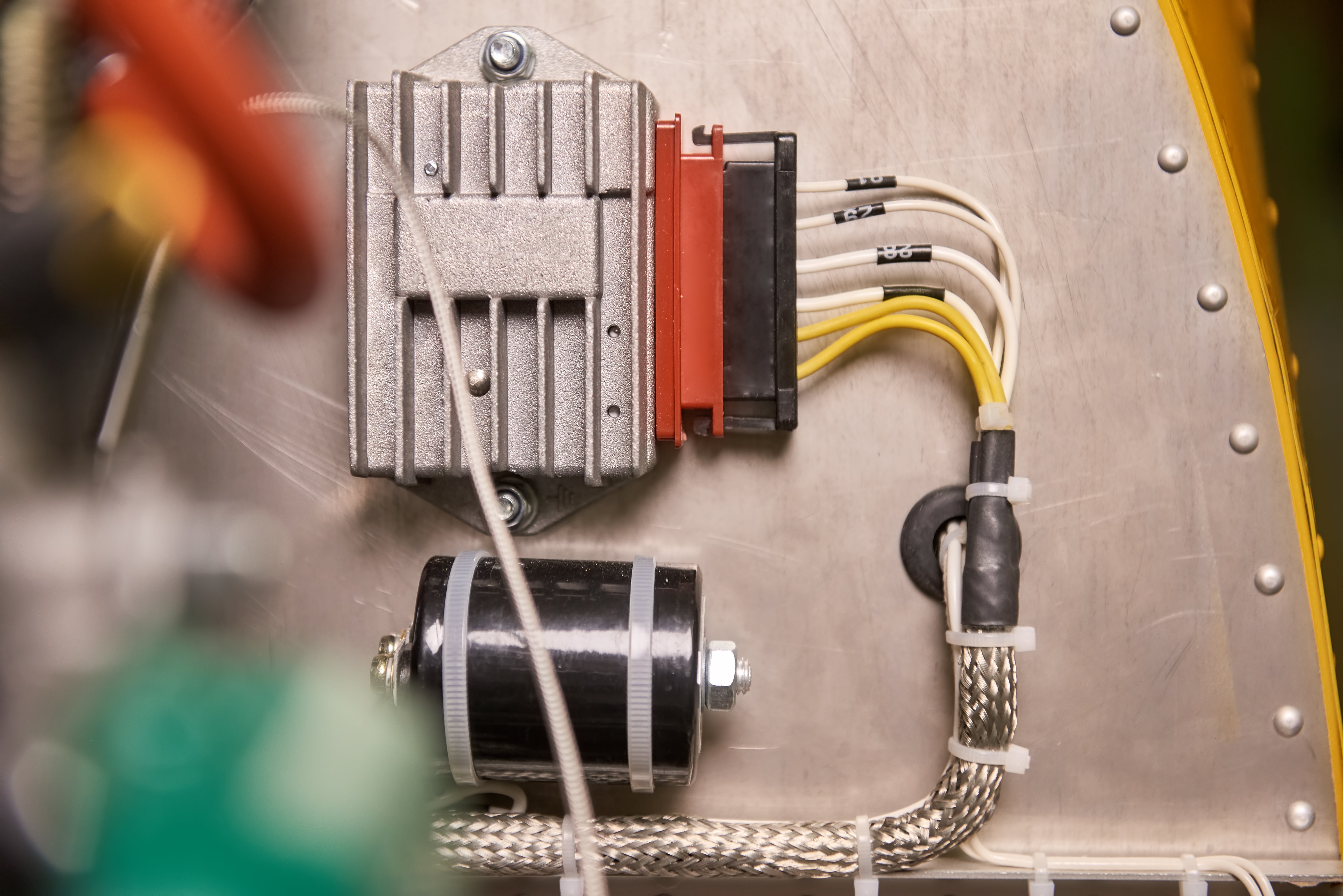 How Motor Controllers Work?