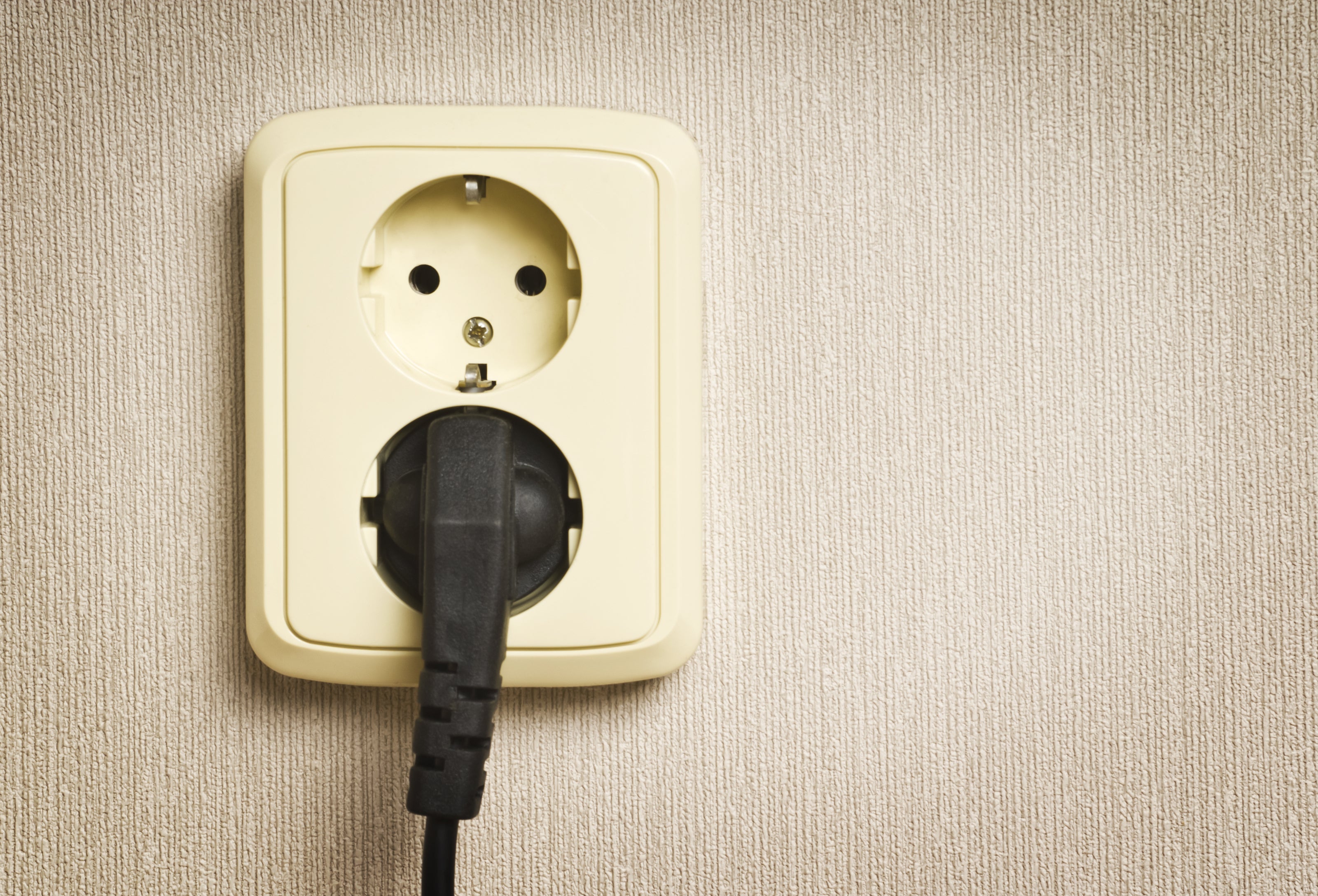 What are Electric Plugs?