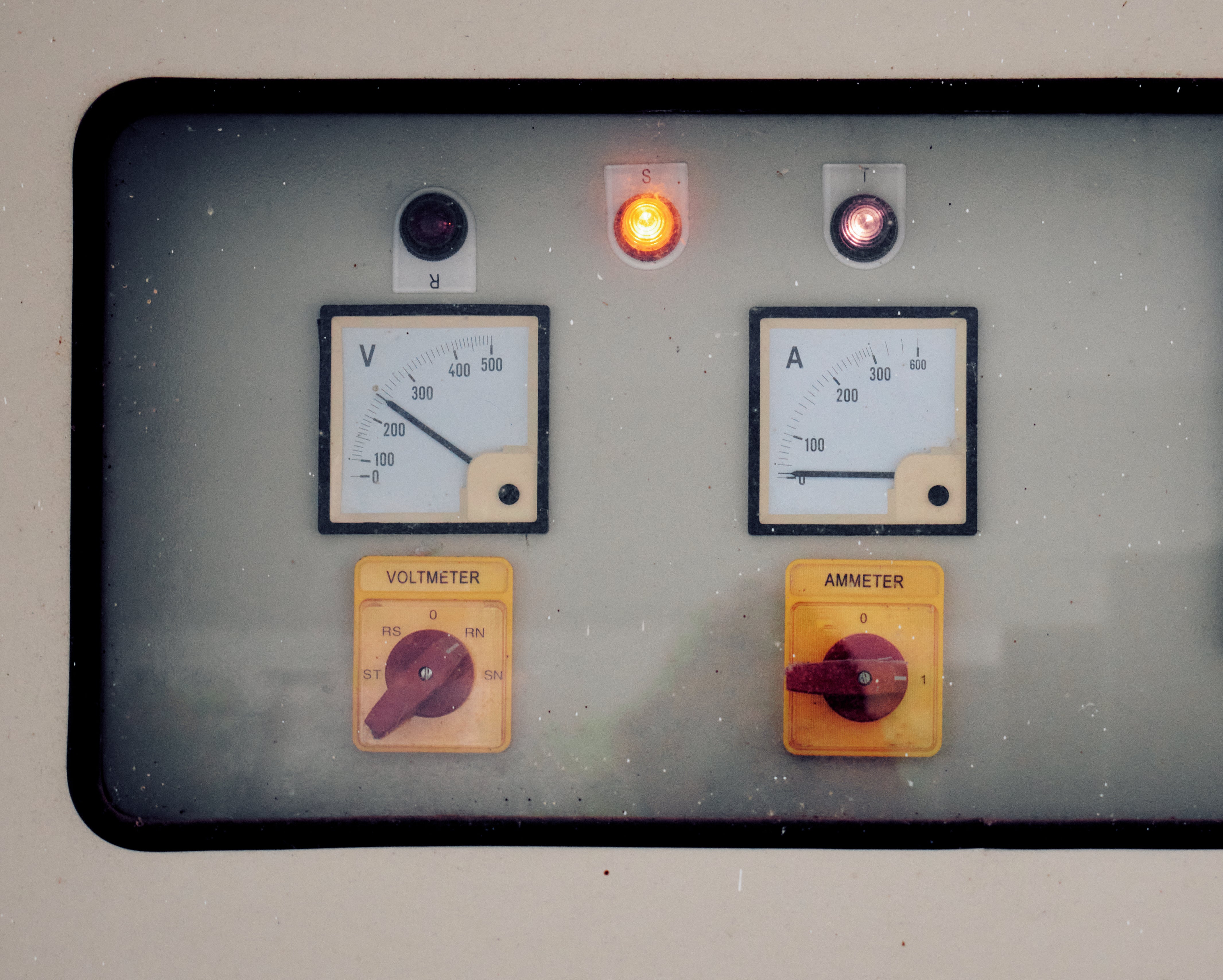 What is an APFC relay?