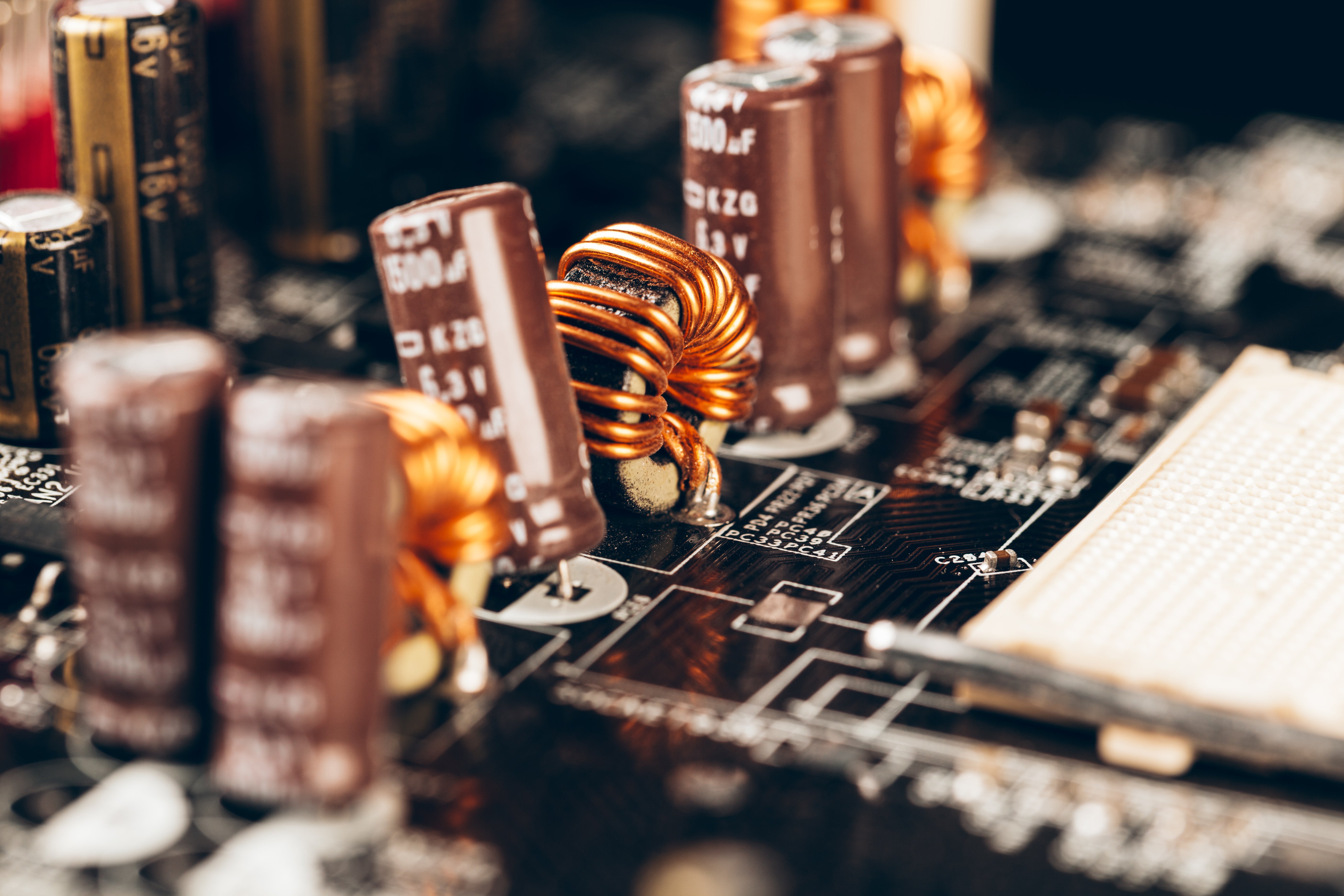 Unveiling Power Factor Correction Capacitors: Their Purpose and Importance